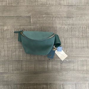 Green Fannypack with Gold Hardware